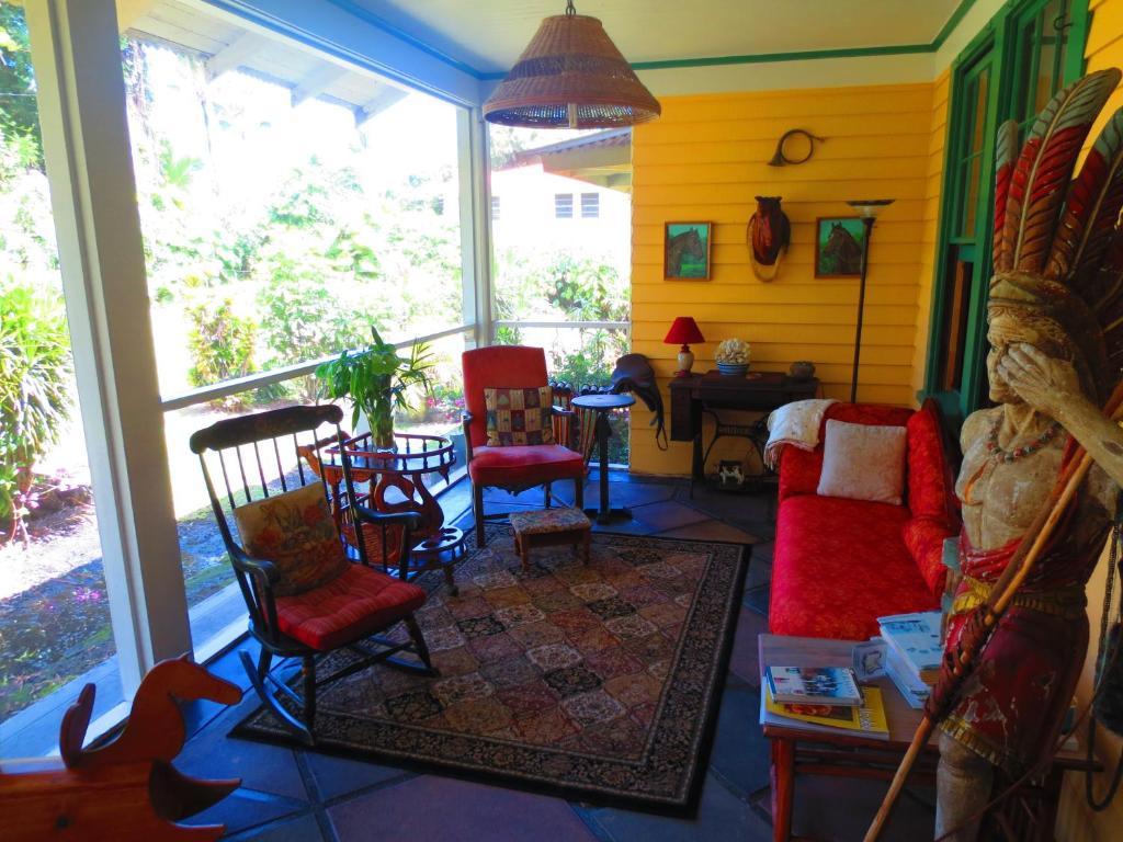 Maureen'S Bed And Breakfast Хіло Екстер'єр фото
