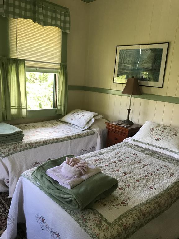 Maureen'S Bed And Breakfast Хіло Екстер'єр фото