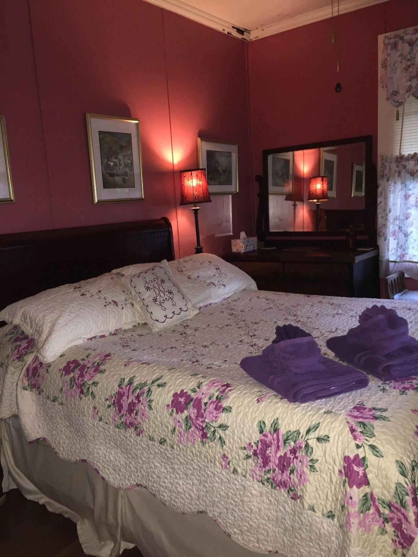 Maureen'S Bed And Breakfast Хіло Екстер'єр фото