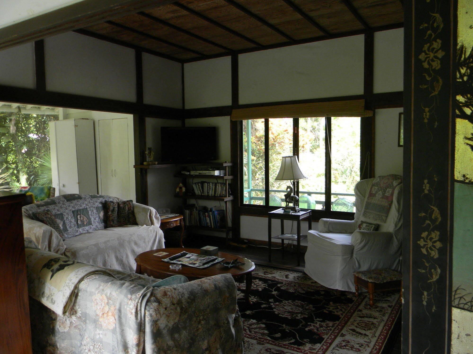 Maureen'S Bed And Breakfast Хіло Екстер'єр фото